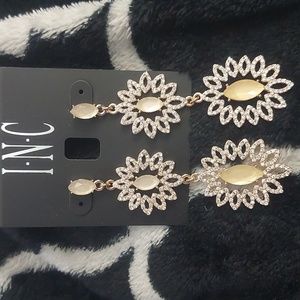 NWT INC rose‎ gold dangle earrings